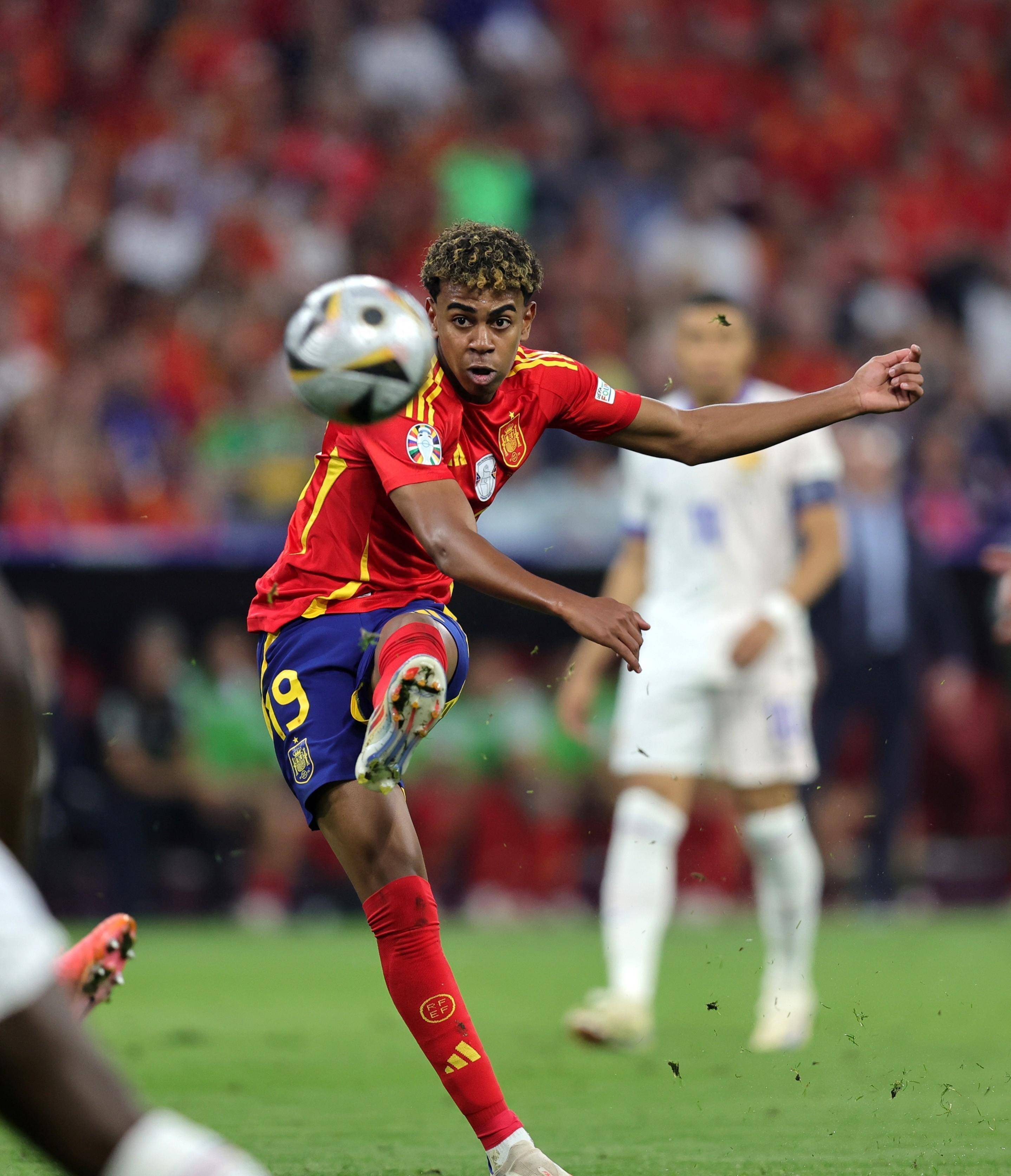 皇马险胜，顺利闯入欧国联半决赛