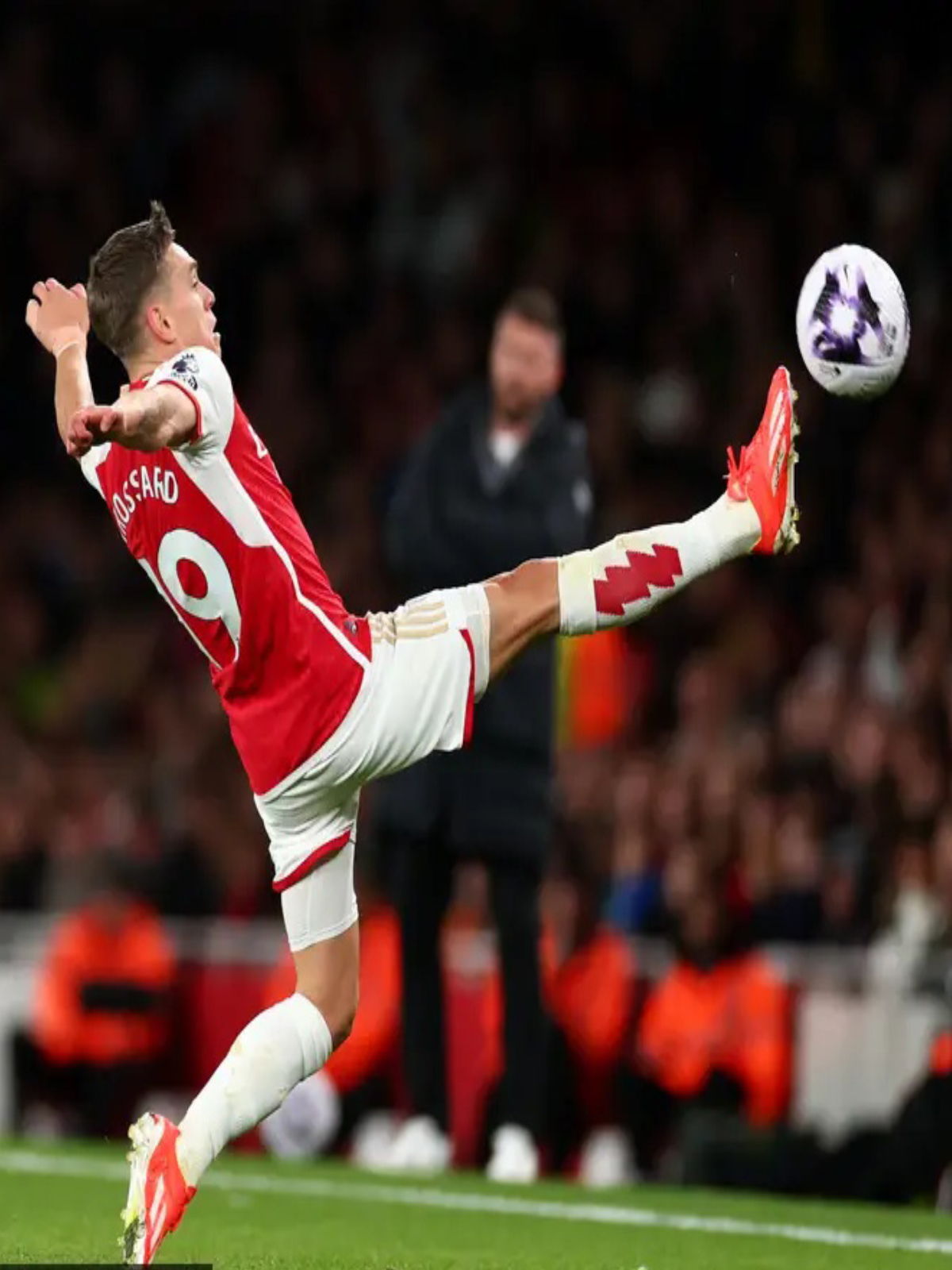 阿森纳逆转胜利，球迷心情大好