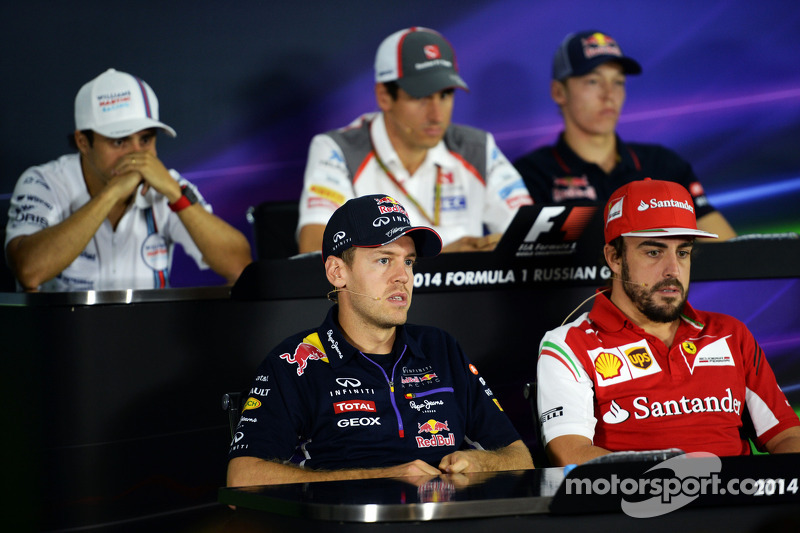 索伯车队碾压迈凯伦，阿隆索刷新纪录