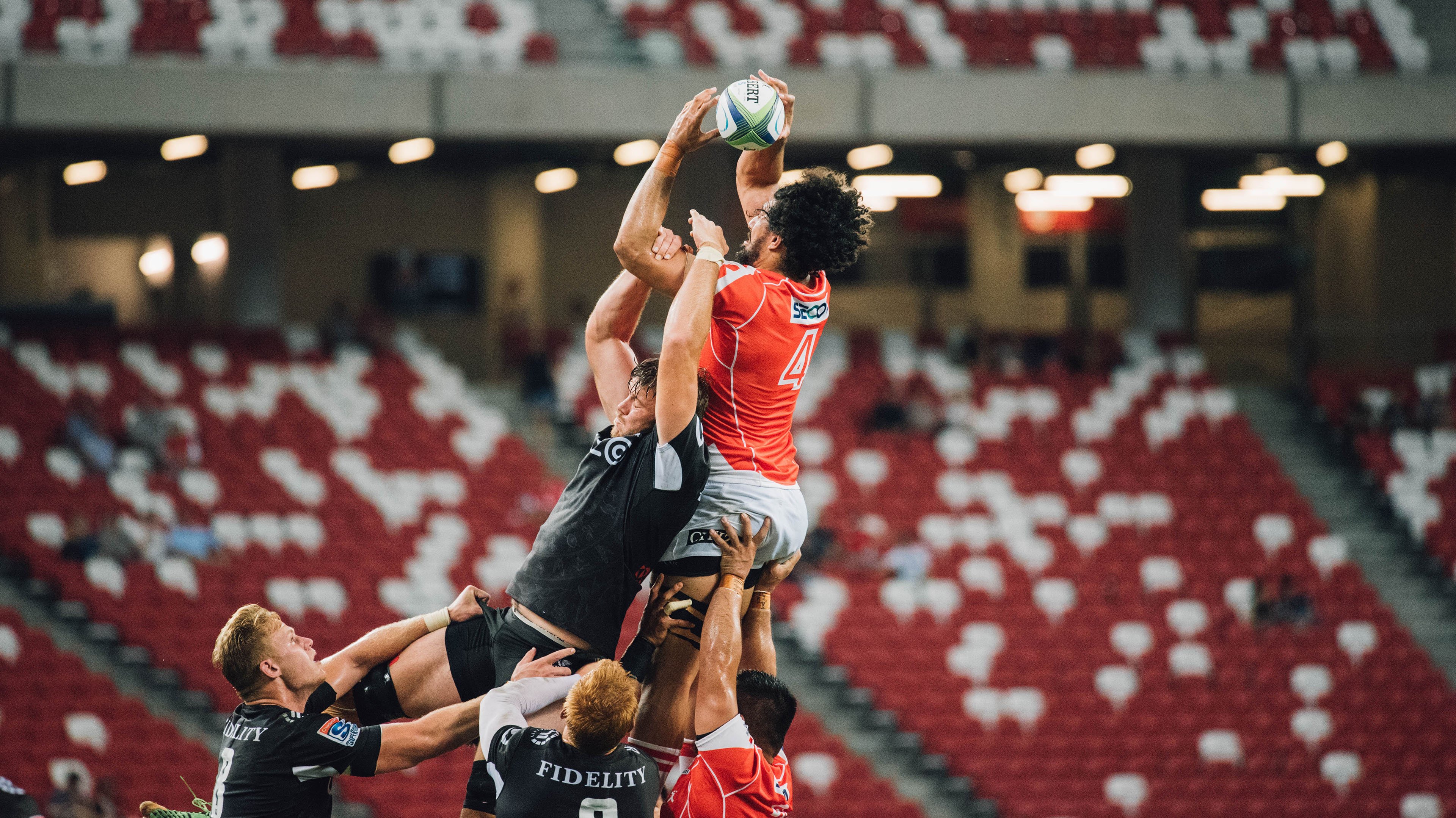 跨界英雄，当NBA季后赛之夜遇见贝林厄姆时刻