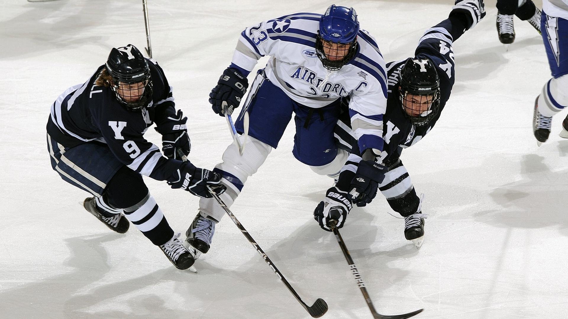 篮网对阵骑士，詹姆斯如何主宰比赛走向