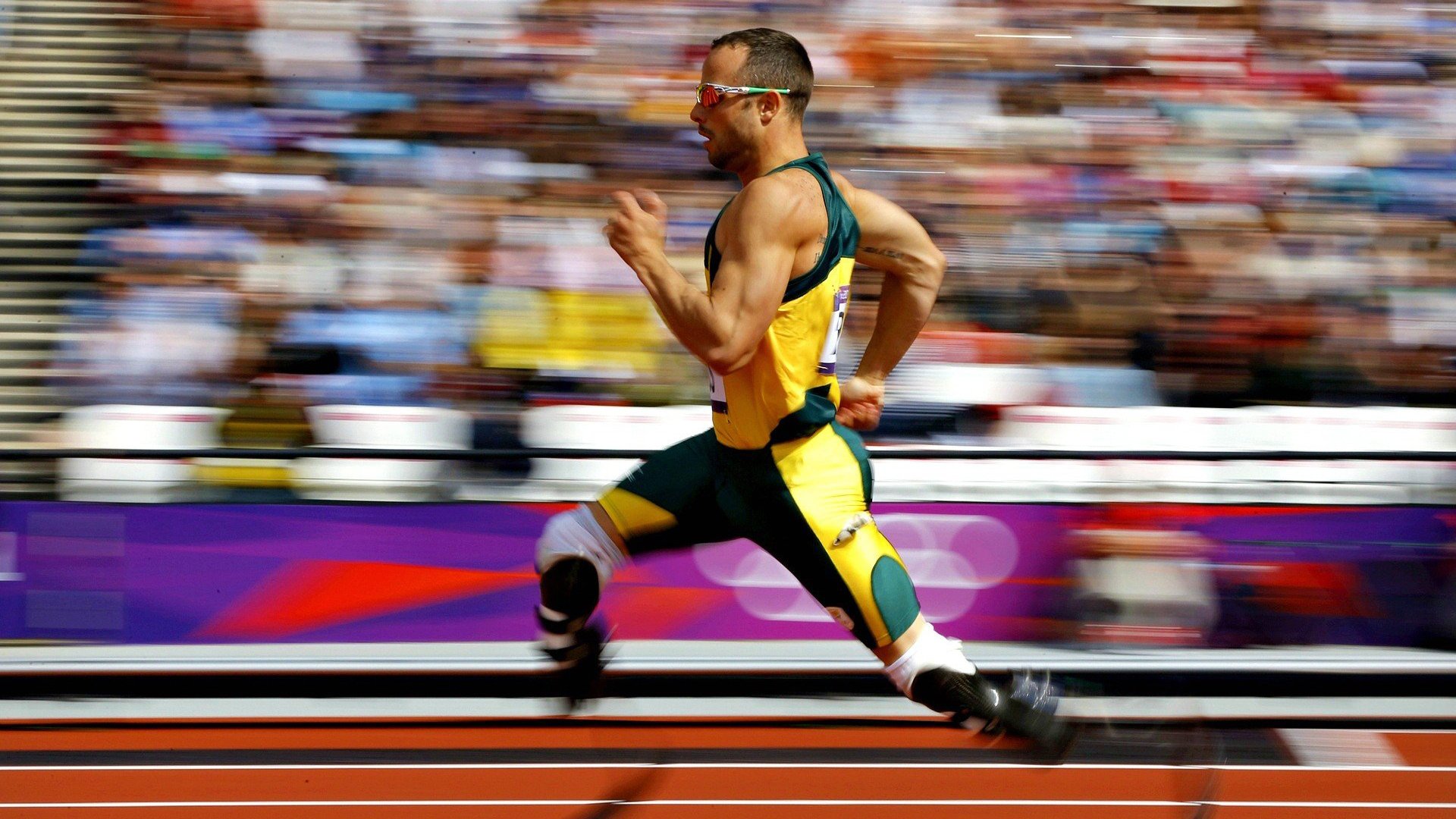 巴萨正面击溃比利亚雷亚尔，坎特大场面先生主宰关键战役